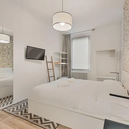 5terre-vicino Stazione 招待所 3*