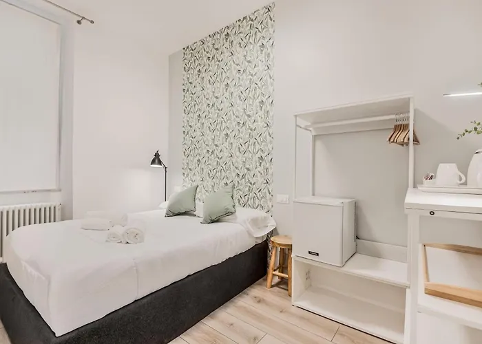 5terre-vicino Stazione Guest house La Spezia