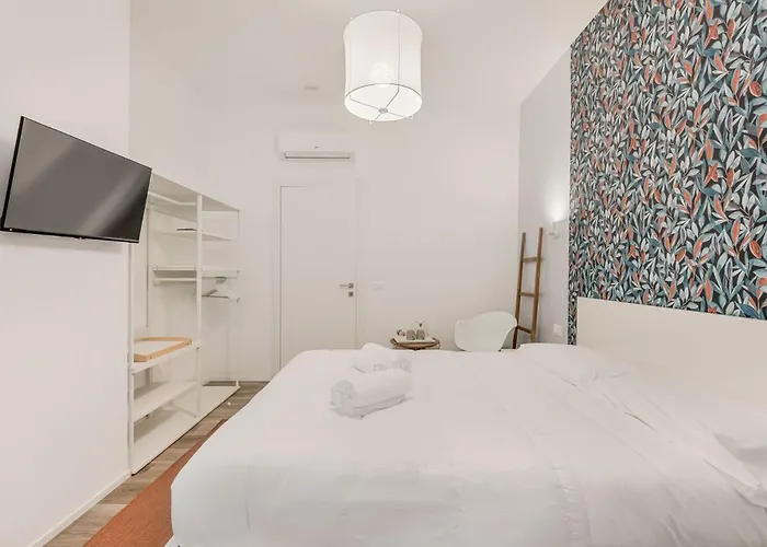 5terre-vicino Stazione Guest house La Spezia